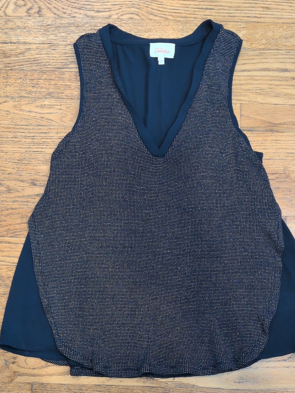 Deletta Navy Sleeveless V-Neck Tank with Metallic Speckle